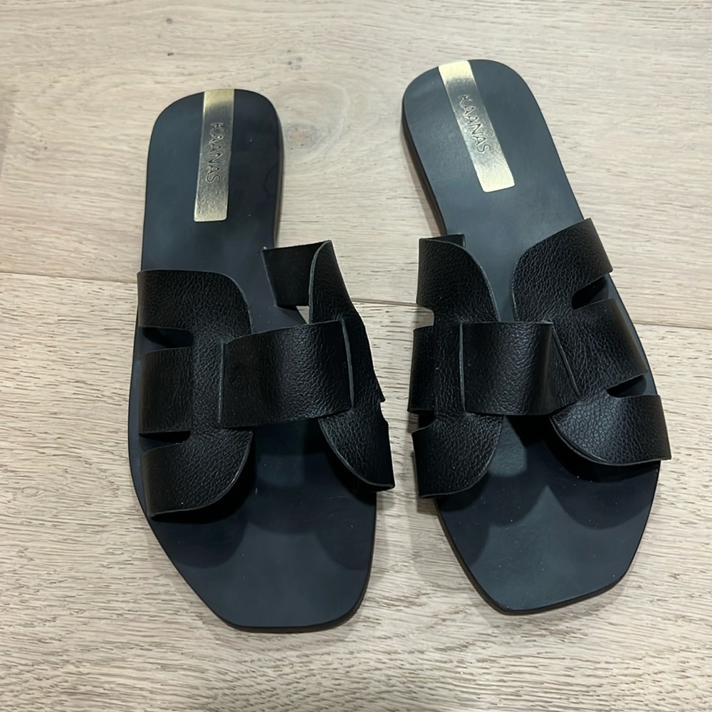 KAANAS Tania Black Sandal Size 8